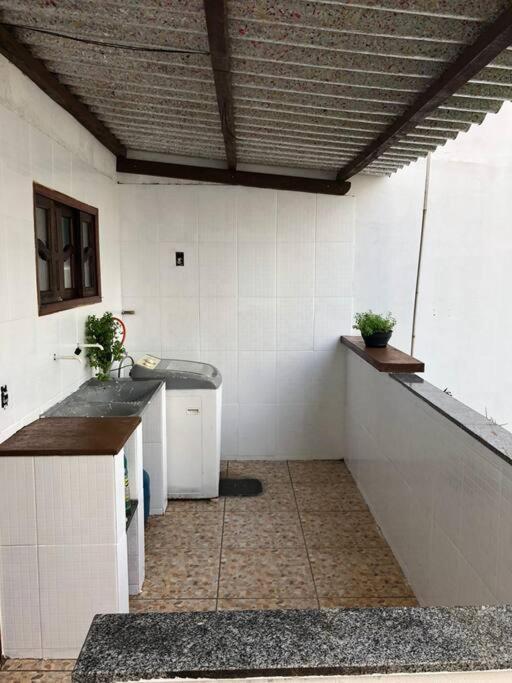 Apenas 100 metros da praia, CASA espaçosa e calma Rio das Ostras Exterior foto